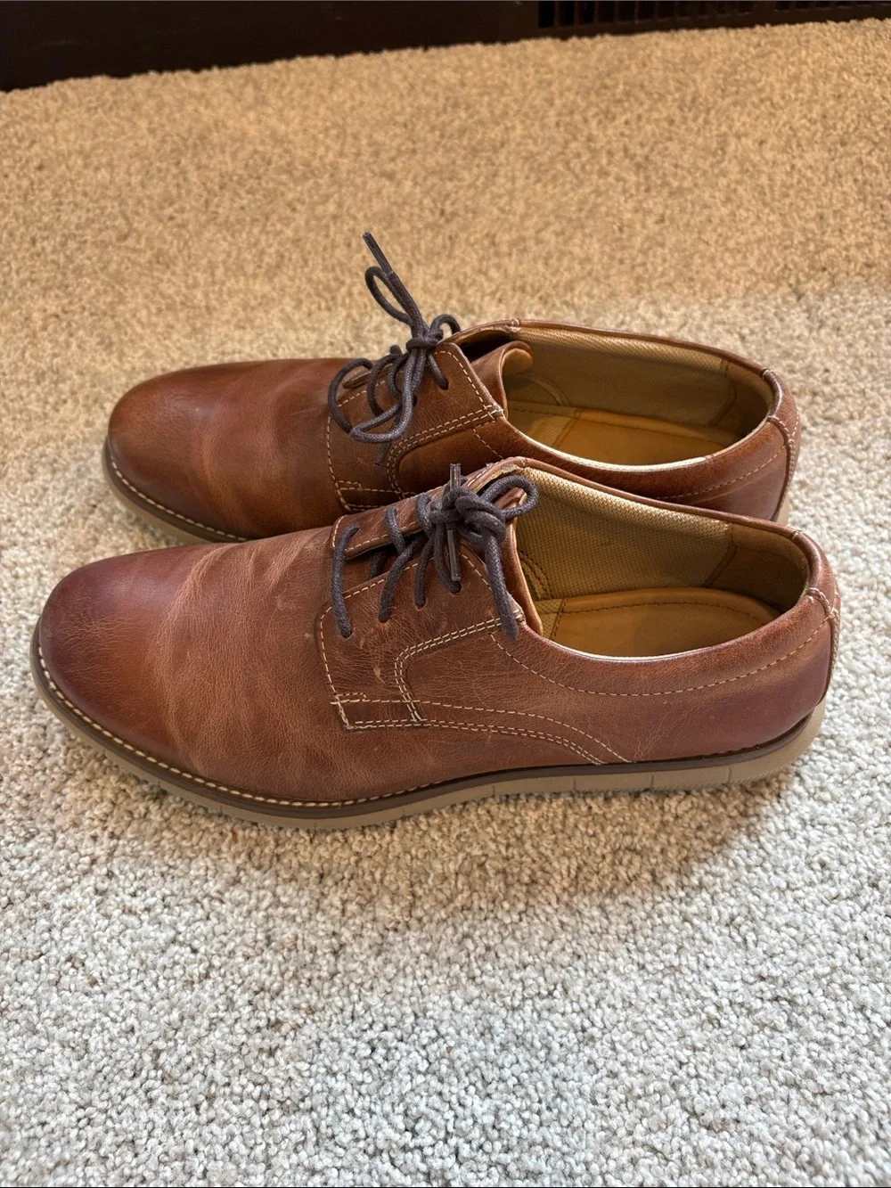 Johnston & Murphy Brown Leather Derby Shoes